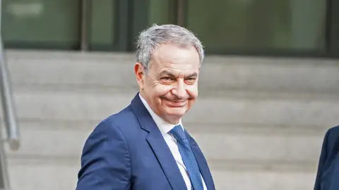 El expresidente José Luis Rodríguez Zapatero a su llegada a la Audiencia Nacional El expresidente José Luis Rodríguez Zapatero a su llegada a la Audiencia Nacional