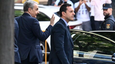 Zapatero, a su llegada a la Audiencia Nacional