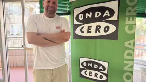 Manuel Fariña,tenente alcalde de Caldas de Reis Entrevista en Más de Uno Pontevedra con Juan de Sola