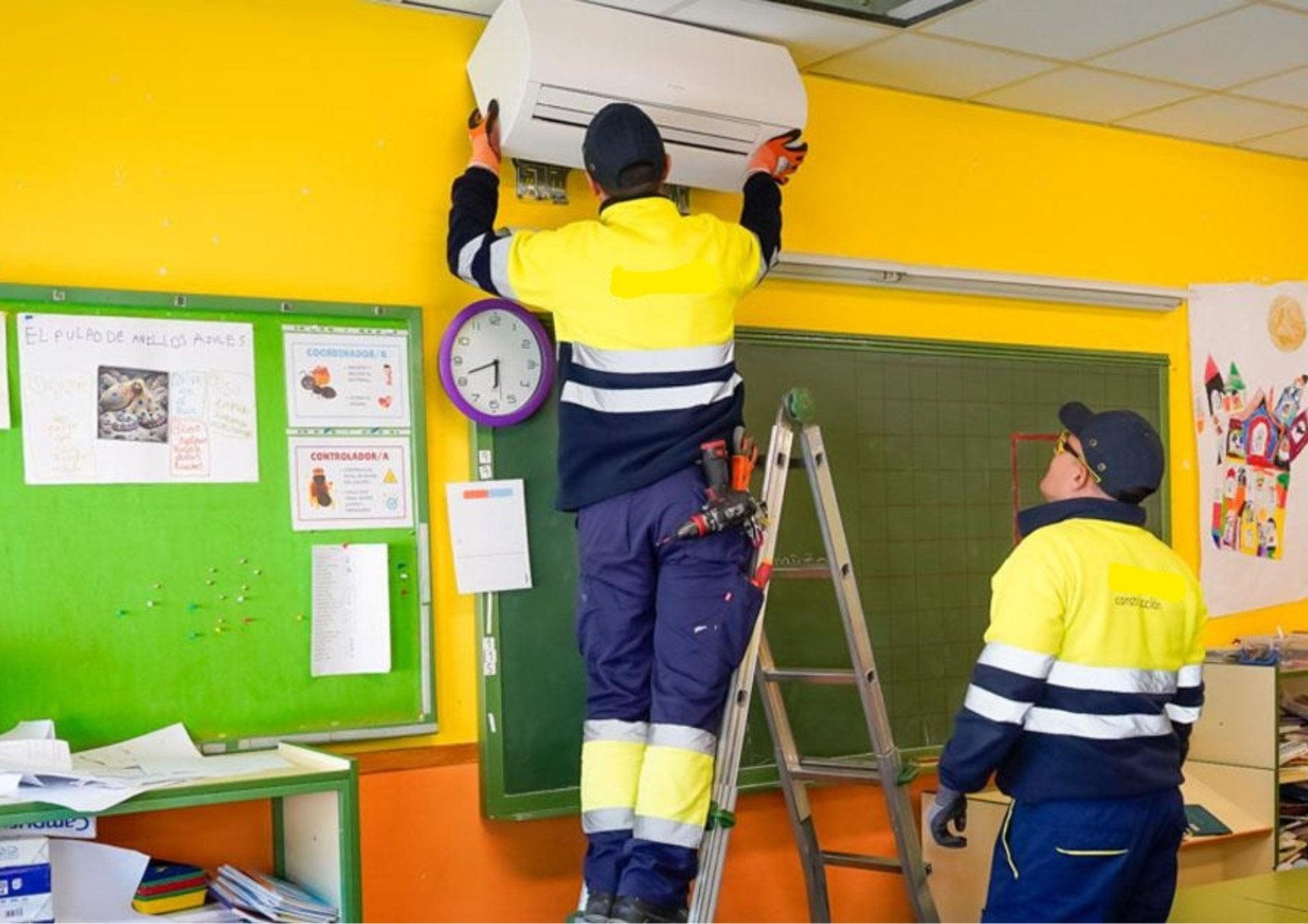 La Junta de Extremadura ha iniciado obras de climatización en 74 centros educativos y otros 130 se sumarán este año La Junta de Extremadura ha iniciado obras de climatización en 74 centros educativos y otros 130 se sumarán este año