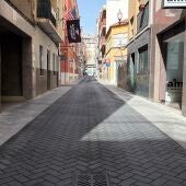 Calle Verónica de Elche en la que el PSOE pide medidas de proteccion para los peatones.