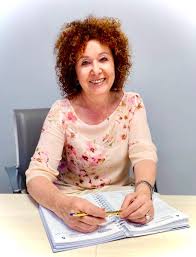 María José Extremera destaca el éxito del VI Encuentro Juncaril-Asegra y avanza los proyectos para el futuro del polígono María José Extremera destaca el éxito del VI Encuentro Juncaril-Asegra y avanza los proyectos para el futuro del polígono