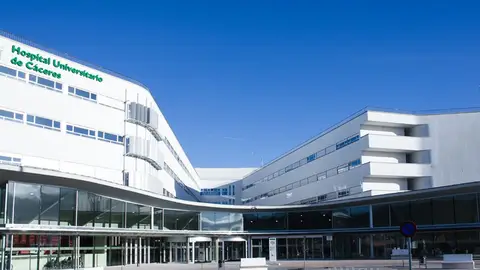 Un militar de 22 años del CEFOT cacereño, hospitalizado tras un golpe de calor Un militar de 22 años del CEFOT cacereño, hospitalizado tras un golpe de calor