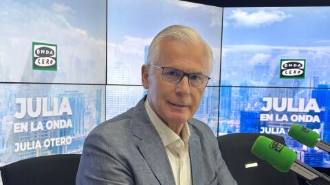 El exjuez Baltasar Garz&oacute;n en Julia en la onda