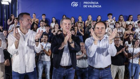 Mompói, Feijóo y Pérez Llorca en Sueca Mompói, Feijóo y Pérez Llorca en Sueca