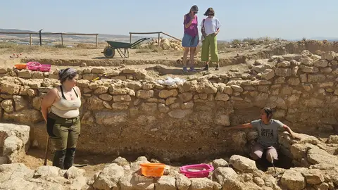 Descubren una muralla del siglo V a.C. en el Alto Chacón de Teruel Descubren una muralla del siglo V a.C. en el Alto Chacón de Teruel