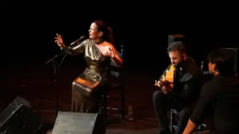 La Diputación de Badajoz lleva a Londres el talento flamenco de la provincia con 'Pasión por el Flamenco Sin Frontera' La Diputación de Badajoz lleva a Londres el talento flamenco de la provincia con 'Pasión por el Flamenco Sin Frontera'