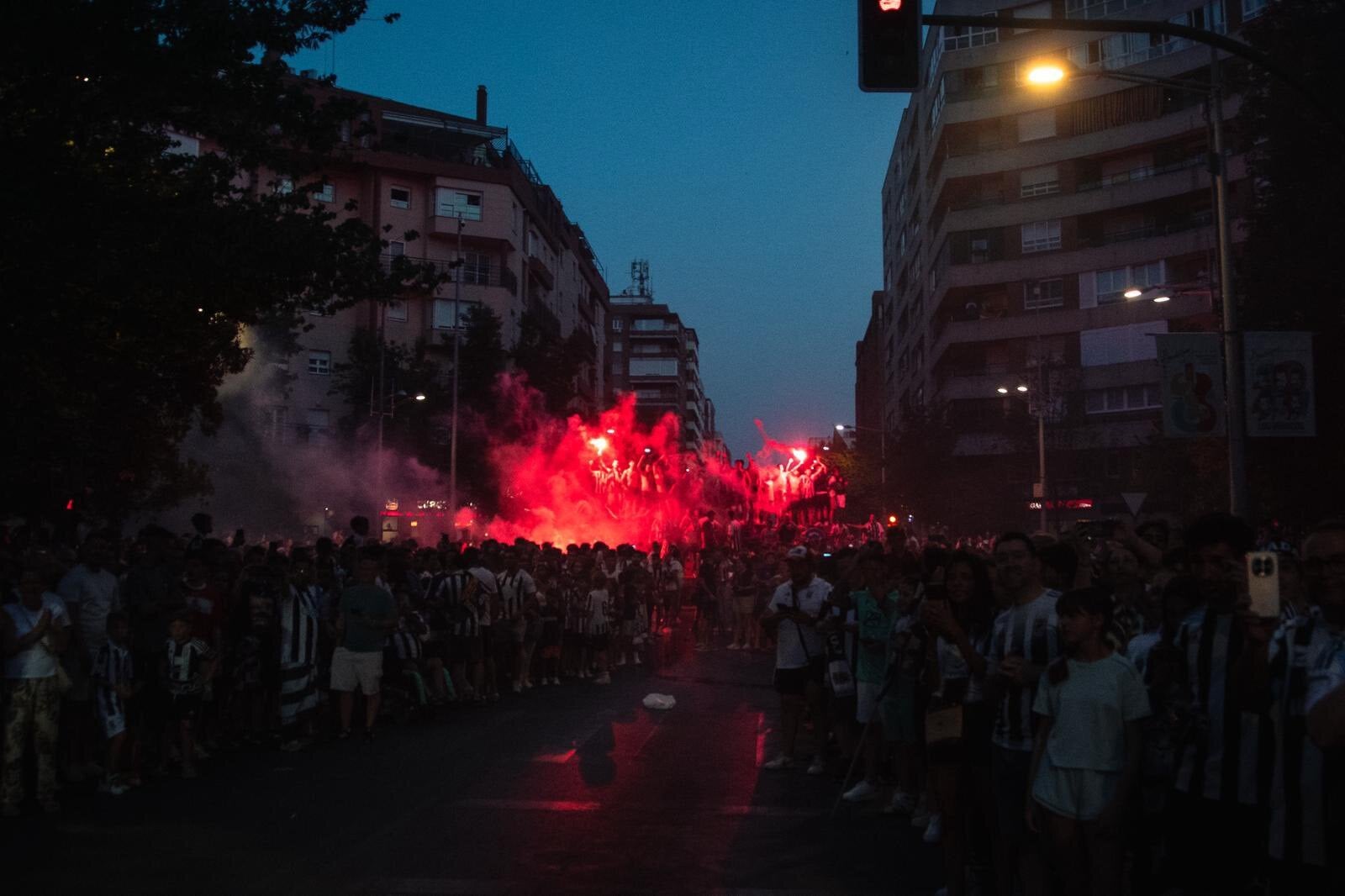 El CD Badajoz asciende a Segunda RFEF tras empatar con el CD Cuarte y hacer buena su victoria en el Nuevo Vivero El CD Badajoz asciende a Segunda RFEF tras empatar con el CD Cuarte y hacer buena su victoria en el Nuevo Vivero