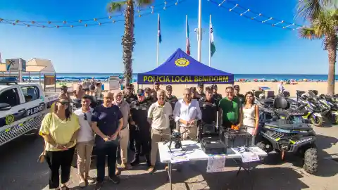 Benidorm refuerza la sección de Playas de la Policía Local con más personal y medios para ampliar la seguridad de los arenales Benidorm refuerza la sección de Playas de la Policía Local con más personal y medios para ampliar la seguridad de los arenales