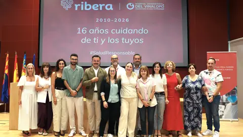 El Hospital del Vinalopó de Elche reconoce la humanización, innovación y el compromiso social en sus premios ‘Defensores de la Salud’ . El Hospital del Vinalopó de Elche reconoce la humanización, innovación y el compromiso social en sus premios ‘Defensores de la Salud’ .