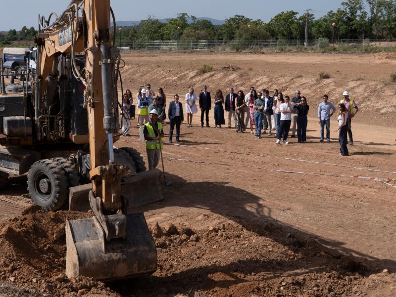Primera piedra del Centro Nacional de Tecnologías del Envase en Calahorra con una inversión de 12.5 millones Primera piedra del Centro Nacional de Tecnologías del Envase en Calahorra con una inversión de 12.5 millones