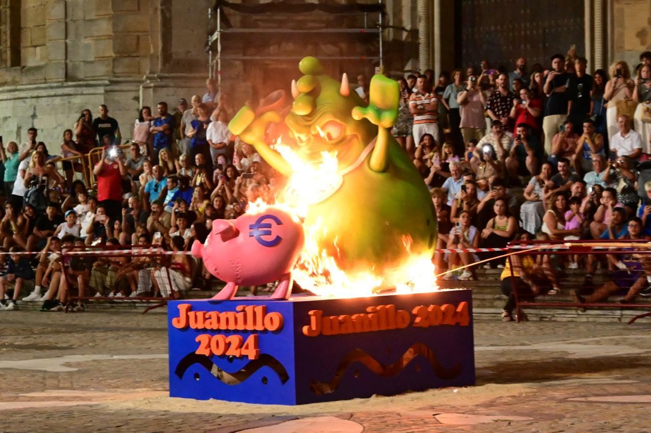 Cádiz celebrará la Fiesta de los Juanillos con más quemas y la participación por primera vez de los colegios Cádiz celebrará la Fiesta de los Juanillos con más quemas y la participación por primera vez de los colegios