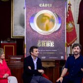 Presentación del cartel en el Ayuntamiento de Cádiz