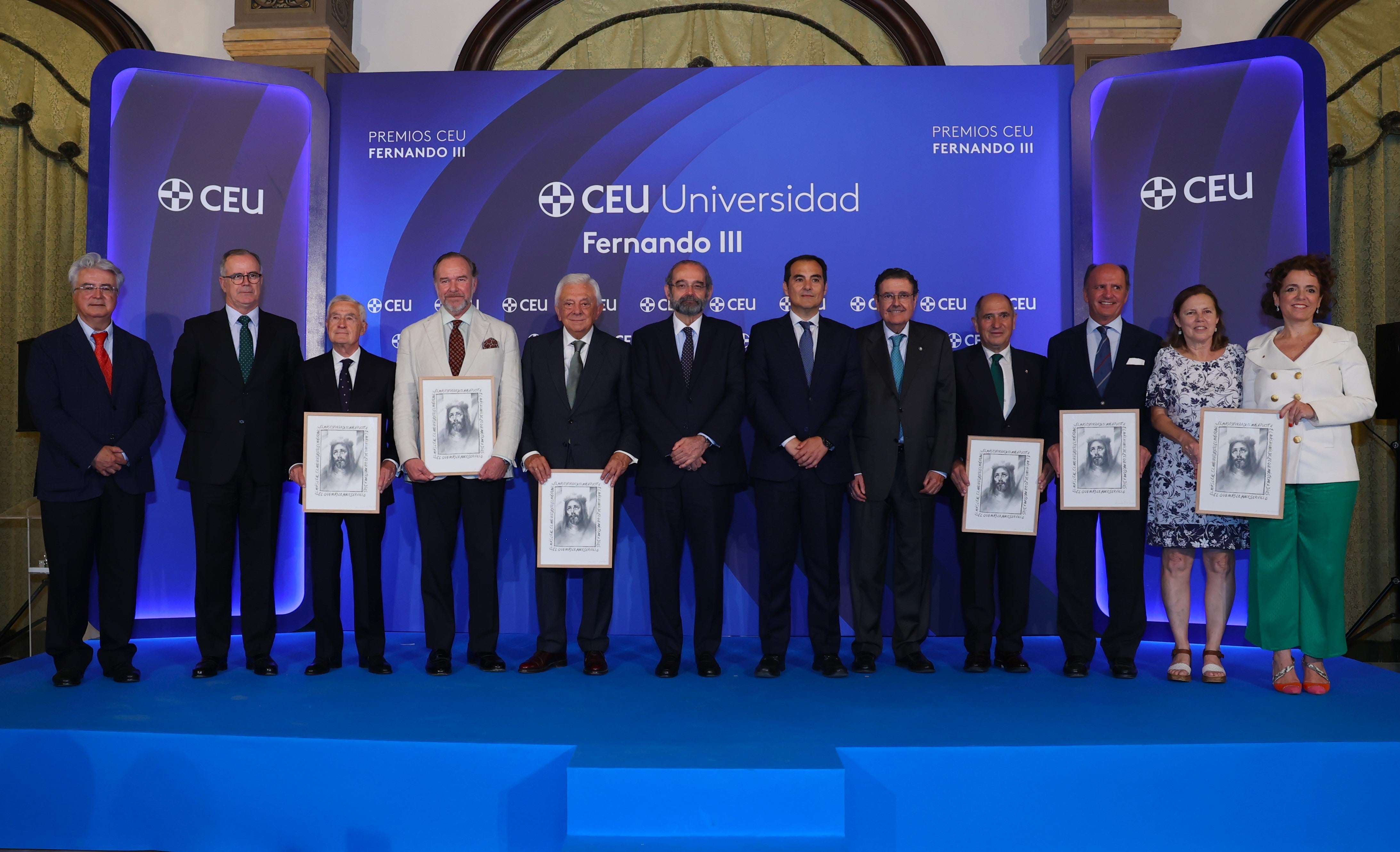 La Universidad CEU Fernando III reconoce trayectorias ejemplares al servicio de la sociedad en la VIII edición de sus premios La Universidad CEU Fernando III reconoce trayectorias ejemplares al servicio de la sociedad en la VIII edición de sus premios