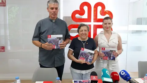 Cáritas Diocesana de Santiago acompañó en 2025 a más de 20.600 personas y alerta de que la vivienda se convirtió en el principal factor de exclusión social Cáritas Diocesana de Santiago acompañó en 2025 a más de 20.600 personas y alerta de que la vivienda se convirtió en el principal factor de exclusión social