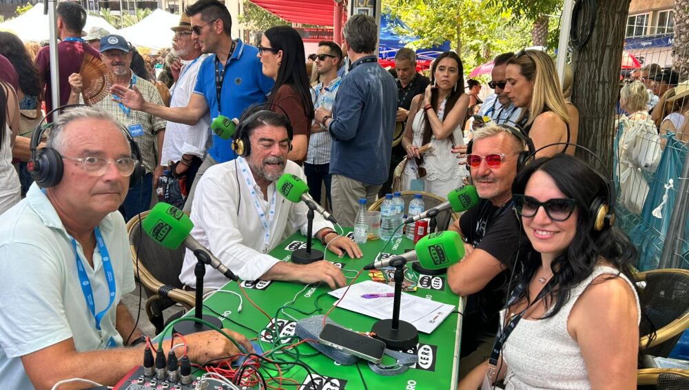 También ha estado con nosotros el artista Pedro Espadero