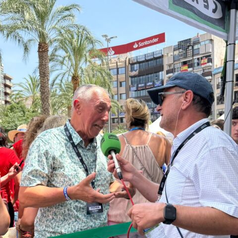 Nuestro compañero Juan Carlos Fresneda con Joan Baldoví