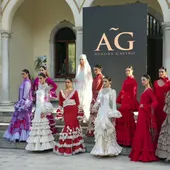 “La Línea Flamenca” triunfa en su primera edición y consolida su apuesta por la moda, el arte y la tradición andaluza “La Línea Flamenca” triunfa en su primera edición y consolida su apuesta por la moda, el arte y la tradición andaluza