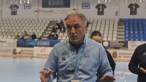 Manolo D&iacute;az