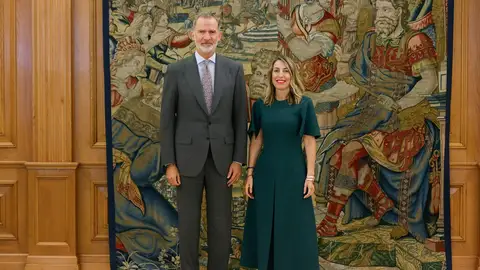El Rey Felipe VI recibe este miércoles en Madrid a María Guardiola tras ser reelegida como presidenta de Extremadura El Rey Felipe VI recibe este miércoles en Madrid a María Guardiola tras ser reelegida como presidenta de Extremadura