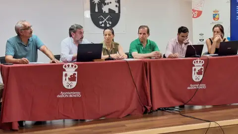 Sesión asamblearia en Don Benito para seguir avanzando en el desarrollo del sector urbanístico 1.1 Sesión asamblearia en Don Benito para seguir avanzando en el desarrollo del sector urbanístico 1.1
