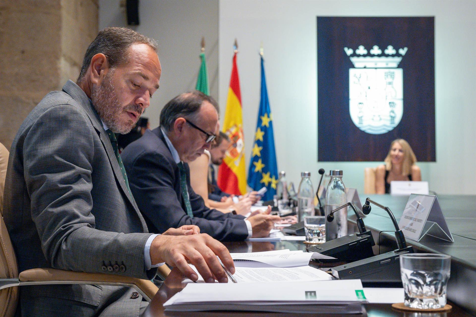 Extremadura recurre ante la Justicia el Plan Estatal de Vivienda al imponer un esfuerzo económico "desproporcionado" Extremadura recurre ante la Justicia el Plan Estatal de Vivienda al imponer un esfuerzo económico "desproporcionado"