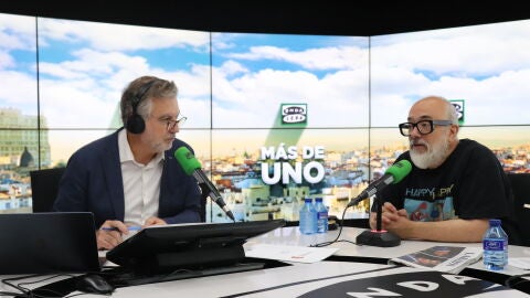 Alex de la Iglesia con Carlos Alsina