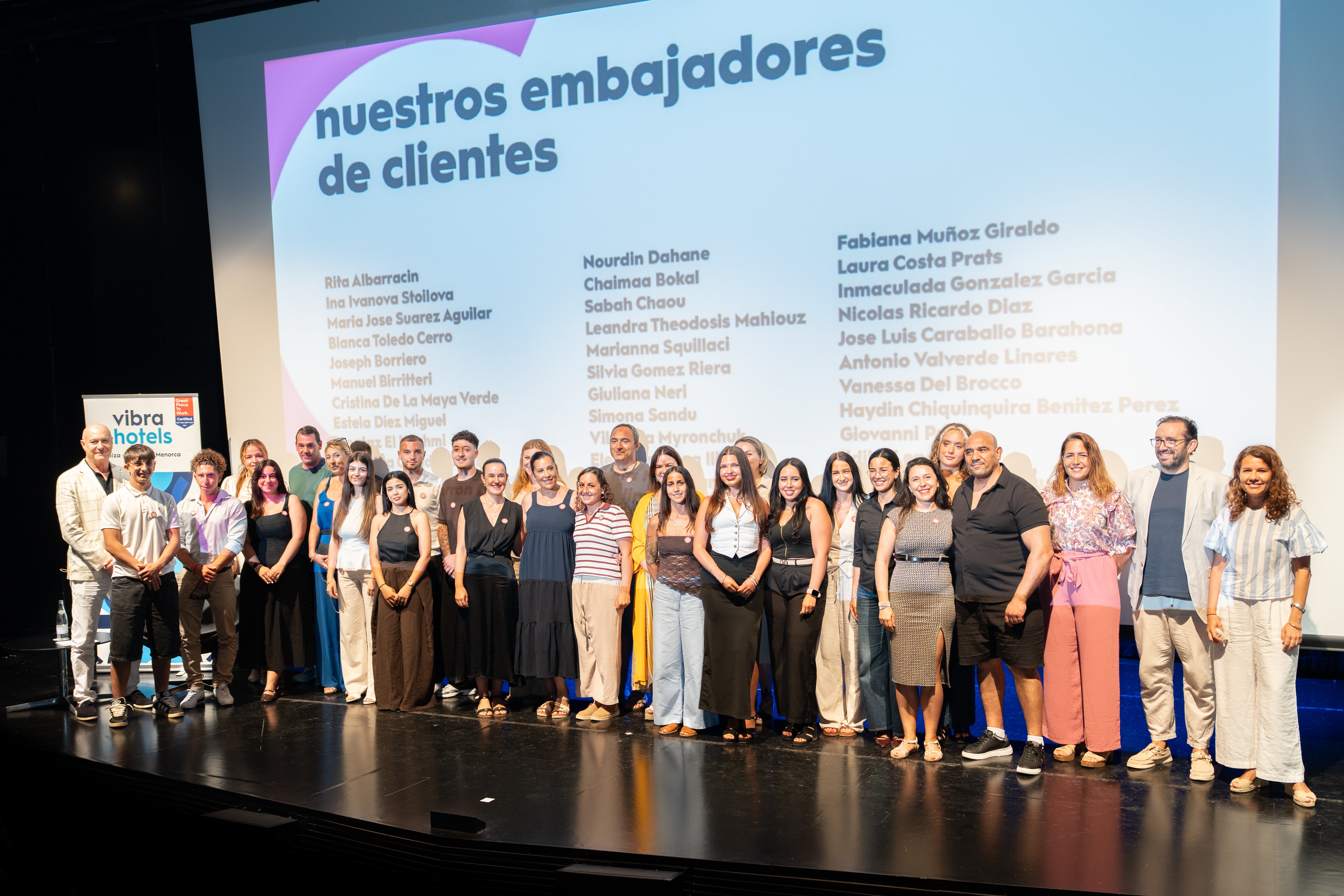 Vibra Hotels reúne a sus líderes y embajadores para impulsar una etapa de transformación sostenible y liderazgo responsable Vibra Hotels reúne a sus líderes y embajadores para impulsar una etapa de transformación sostenible y liderazgo responsable
