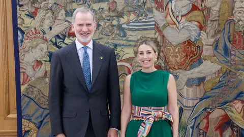 La presidenta de la Junta de Extremadura, recibida en audiencia por S.M. el Rey en el Palacio de la Zarzuela La presidenta de la Junta de Extremadura, recibida en audiencia por S.M. el Rey en el Palacio de la Zarzuela