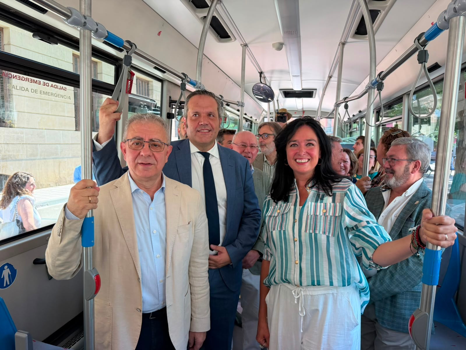 Huesca estrena la línea de bus urbano C4 que conecta con Walqa Huesca estrena la línea de bus urbano C4 que conecta con Walqa