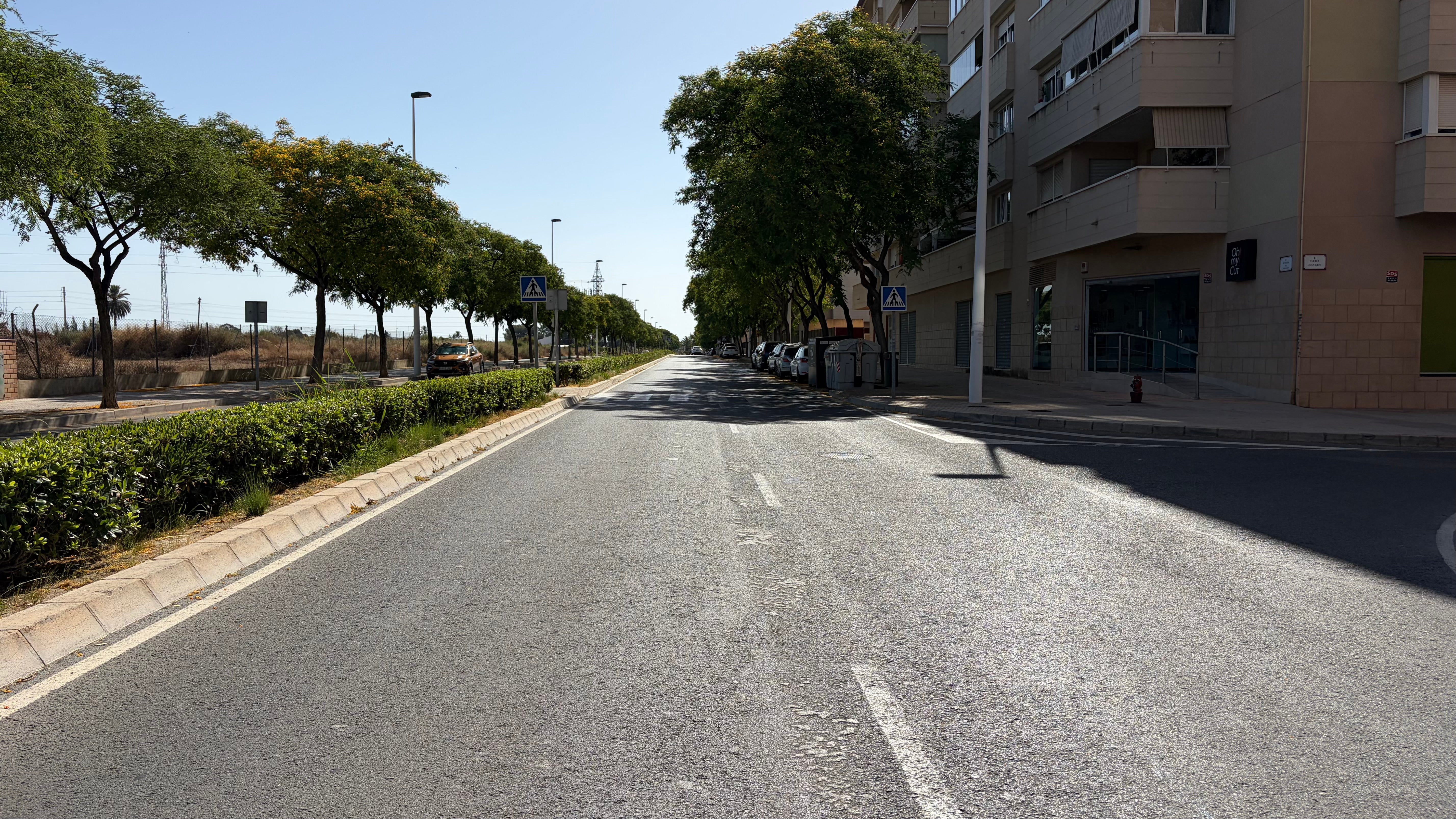 El PSOE de Elche pide mejorar la seguridad vial en la avenida de Jubalcoy del barrio Altabix-Universidad El PSOE de Elche pide mejorar la seguridad vial en la avenida de Jubalcoy del barrio Altabix-Universidad