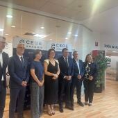 Valle y Tersier con otros representantes de CEOE