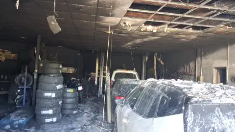 El Sindicato Profesional de Benidorm reclama medios adecuados para la Policía Local tras el presunto incendio de vehículos destinados a atestados El Sindicato Profesional de Benidorm reclama medios adecuados para la Policía Local tras el presunto incendio de vehículos destinados a atestados