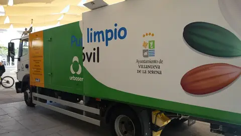 Punto limpio móvil de Villanueva de la Serena Punto limpio móvil de Villanueva de la Serena