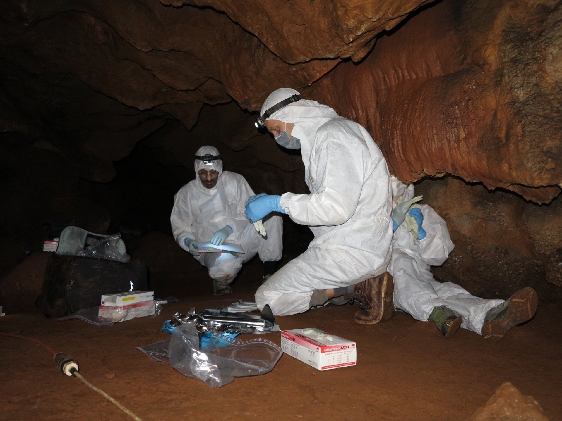 Un proyecto arqueológico impulsado por la Junta revela que el ADN humano puede preservarse en las paredes de las cuevas Un proyecto arqueológico impulsado por la Junta revela que el ADN humano puede preservarse en las paredes de las cuevas