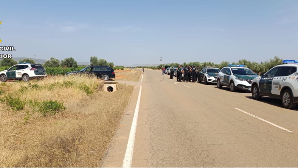 Despliegue de la Guardia Civil para la detención del grupo criminal