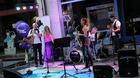 Un centenar de comercios y establecimientos hosteleros convertirán Palencia en el gran escaparate del ocio y las compras con la Showpping Night 2026 .