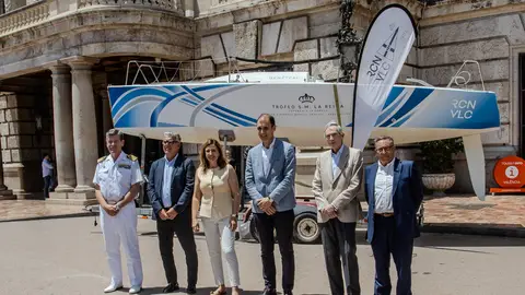 El Trofeo SM La Reina bate récord y reunirá a más de 130 embarcaciones en aguas de València El Trofeo SM La Reina bate récord y reunirá a más de 130 embarcaciones en aguas de València