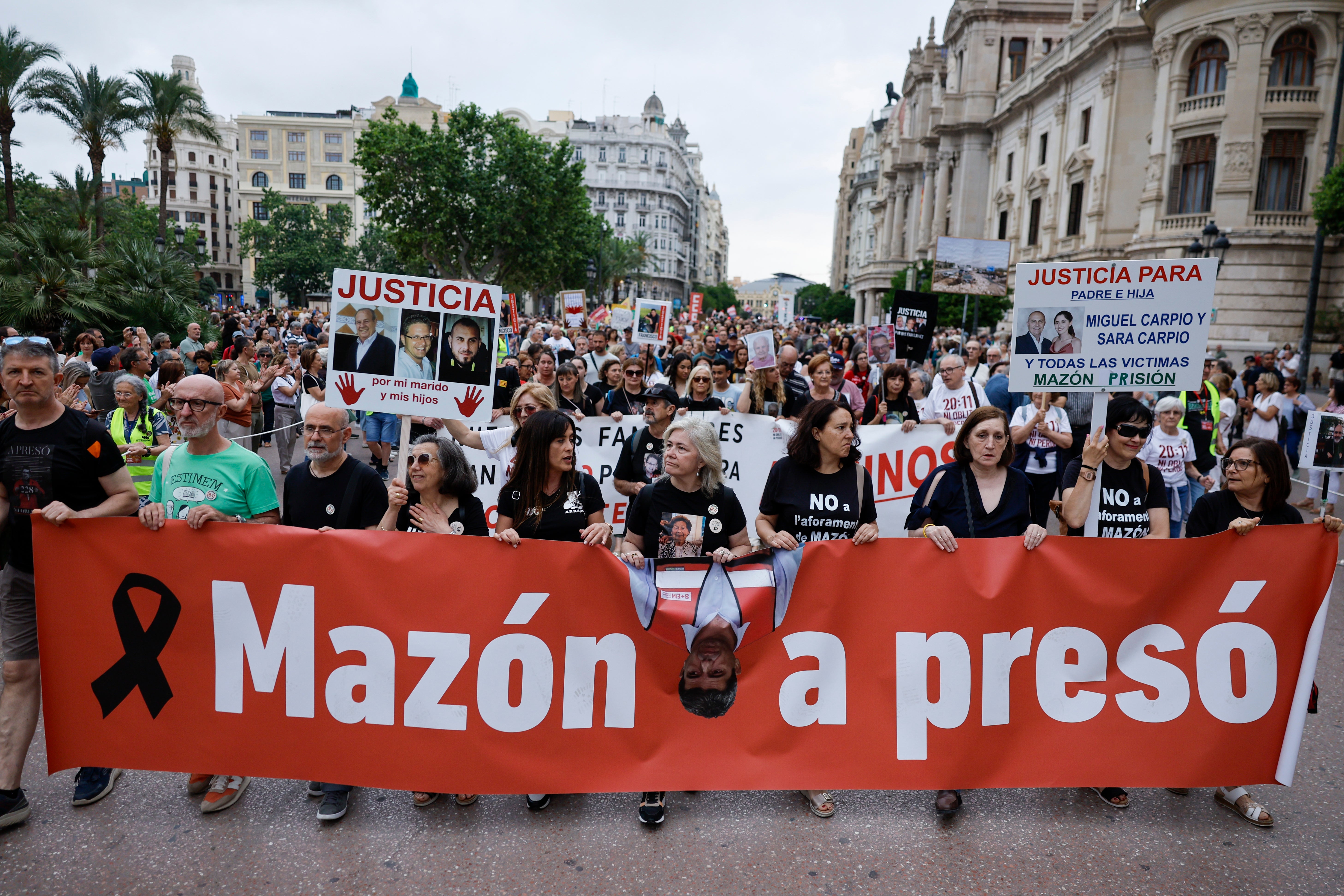 Paiporta acoge el domingo una nueva manifestación contra el aforamiento de Mazón Paiporta acoge el domingo una nueva manifestación contra el aforamiento de Mazón