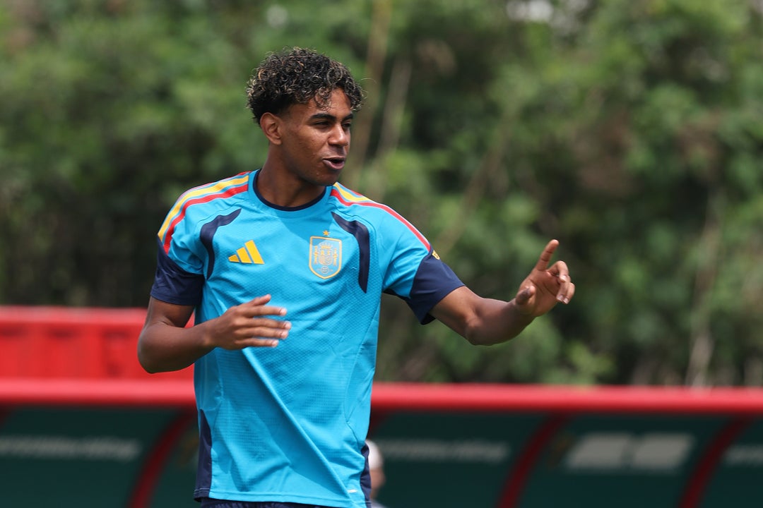 El delantero de la selección española de fútbol Lamine Yamal durante el entrenamiento en Zapopan El delantero de la selección española de fútbol Lamine Yamal durante el entrenamiento en Zapopan
