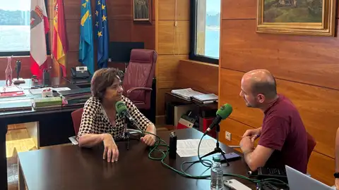 Entrevista en Más de Uno Gijón a Carmen Moriyón Entrevista en Más de Uno Gijón a Carmen Moriyón