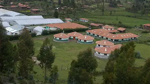 Admundi lanza la campaña NoEsUrgente.org en busca de 12 empresas para cubrir un año de mantenimiento de su Centro de Atención Temprana levantado en Perú Admundi lanza la campaña NoEsUrgente.org en busca de 12 empresas para cubrir un año de mantenimiento de su Centro de Atención Temprana levantado en Perú