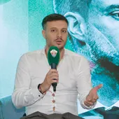 Martín Anselmi, entrenador del Elche CF durante su presentación. Martín Anselmi, entrenador del Elche CF durante su presentación.