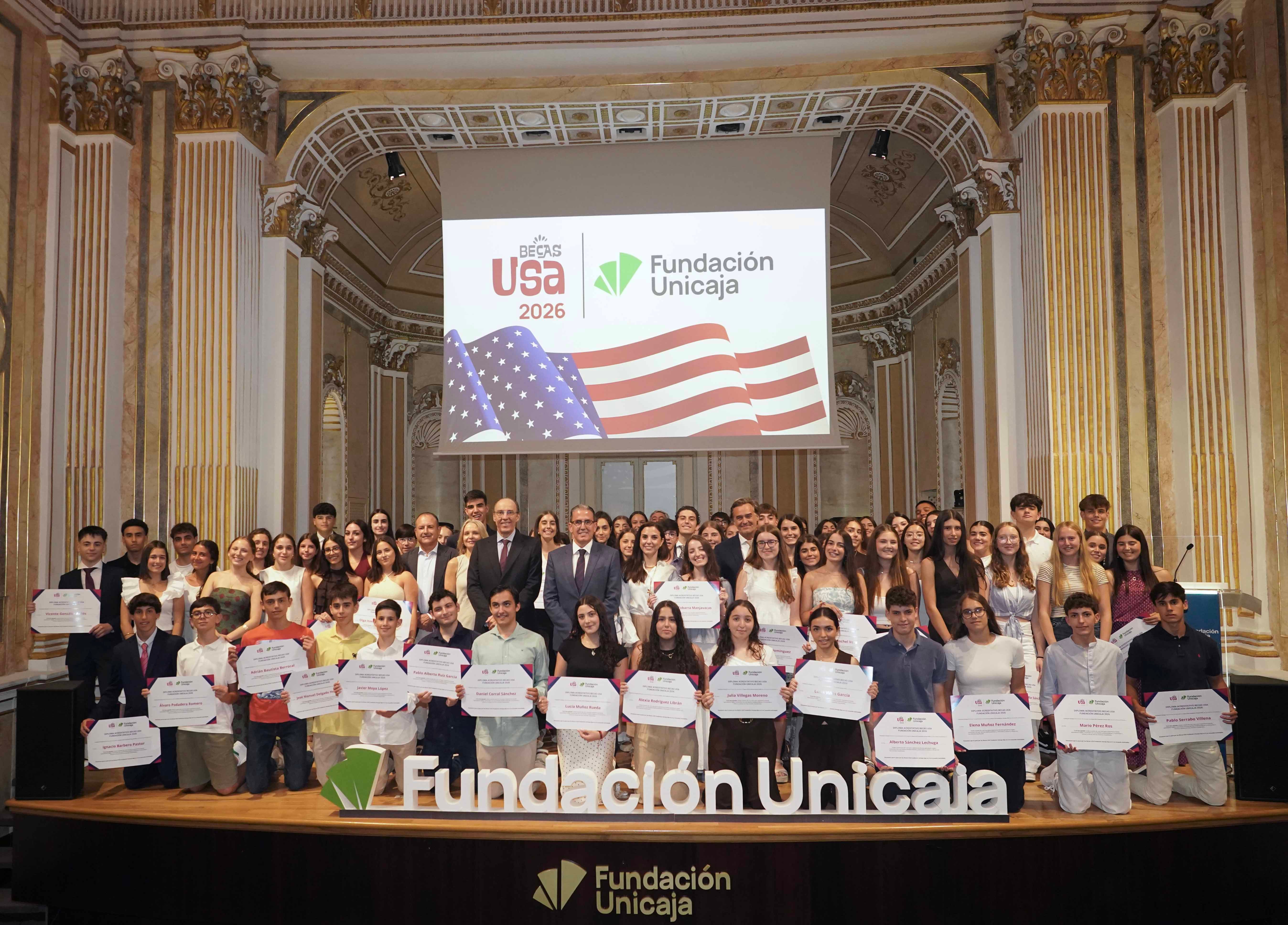 Fundación Unicaja entrega sus Becas USA para disfrutar de una estancia lingüística y cultural en Estados Unidos Fundación Unicaja entrega sus Becas USA para disfrutar de una estancia lingüística y cultural en Estados Unidos