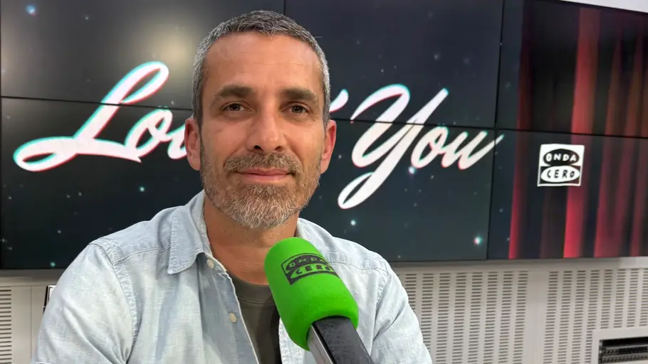 Damián Mollá habla de amor, paternidad, meteduras de pata y de su nueva aventura literaria Damián Mollá habla de amor, paternidad, meteduras de pata y de su nueva aventura literaria