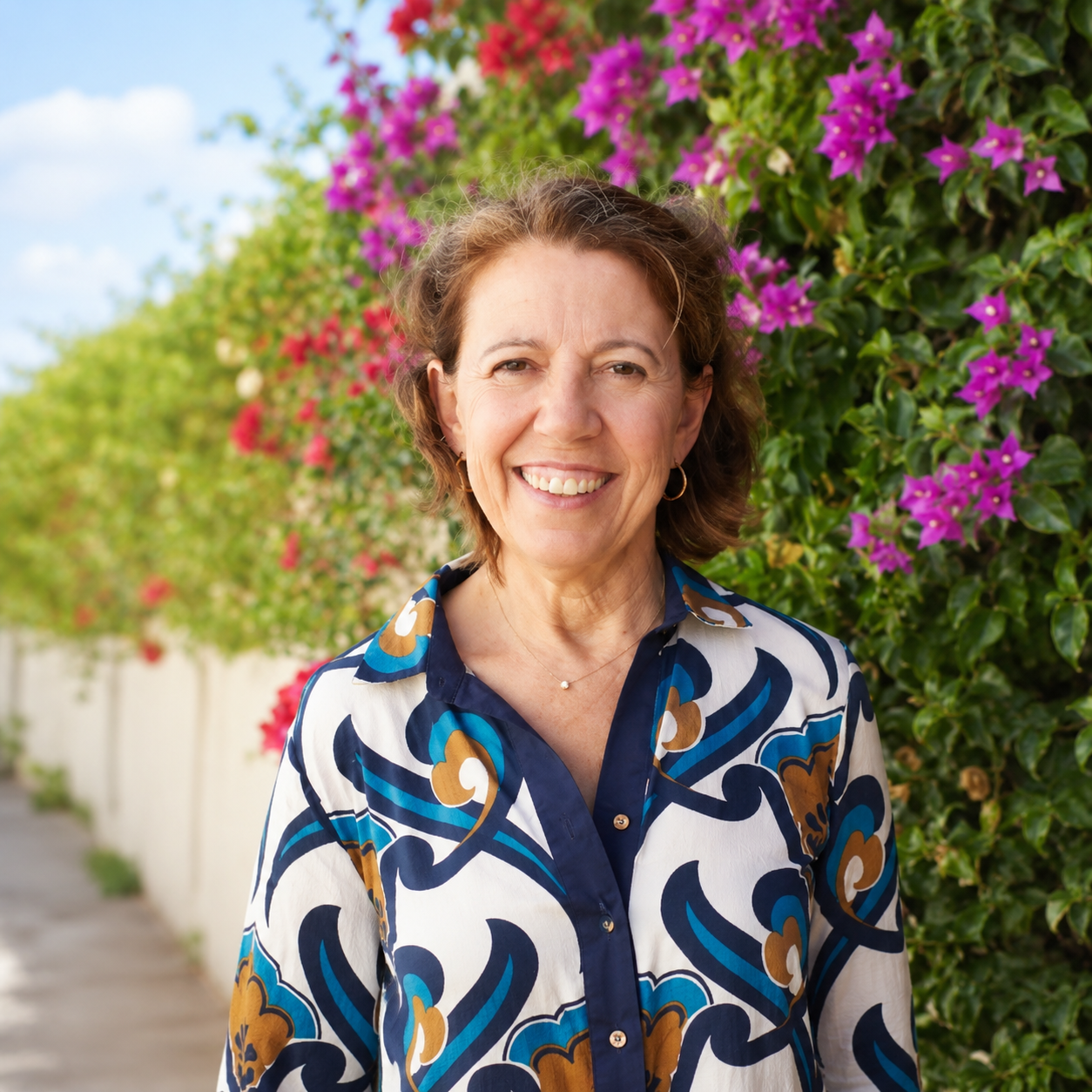 Anne Vicente: "En el Liceo Francés nuestros alumnos hablan en el recreo español, catalán, francés dándoles una apertura cultural inmensa" Anne Vicente: "En el Liceo Francés nuestros alumnos hablan en el recreo español, catalán, francés dándoles una apertura cultural inmensa"