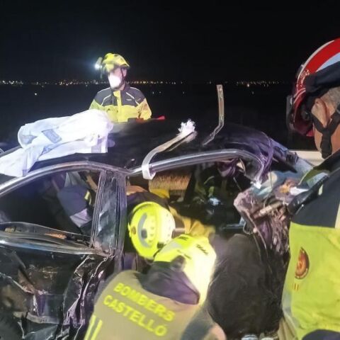 Detenido el conductor de 19 años implicado en el accidente mortal de la N-340 que dejó cuatro fallecidos