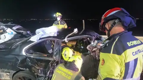 Detenido el conductor de 19 años implicado en el accidente mortal de la N-340 que dejó cuatro fallecidos Detenido el conductor de 19 años implicado en el accidente mortal de la N-340 que dejó cuatro fallecidos