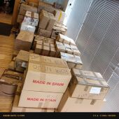 Cajas con ayuda humanitaria para Venezuela recogidas en la campaña de solidaridad de la comunidad venezolana de Elche.