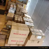 Cajas con ayuda humanitaria para Venezuela recogidas en la campaña de solidaridad de la comunidad venezolana de Elche. Cajas con ayuda humanitaria para Venezuela recogidas en la campaña de solidaridad de la comunidad venezolana de Elche.